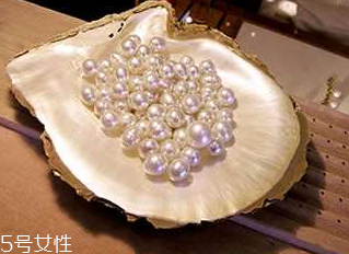 珍珠粉能敷在眼周嗎？珍珠粉敷在眼周的功效