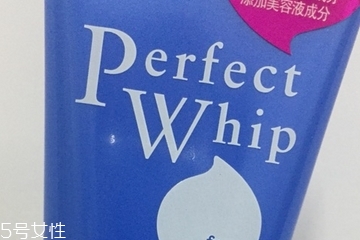 皂基洗面奶為什么假滑？