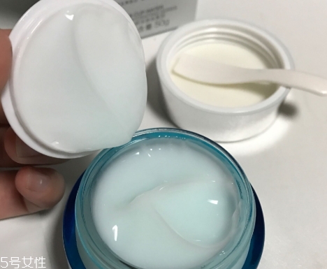 溫碧泉和一葉子哪個(gè)好？溫碧泉和一葉子哪個(gè)檔次高