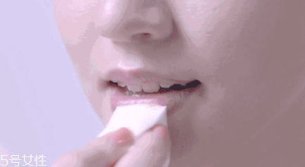 口紅的正確涂法 口紅的正確涂抹方式 口紅的正確涂法 口紅的正確涂抹方式