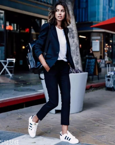 褲子上的油漆怎么洗掉？褲子沾上油漆怎么辦？