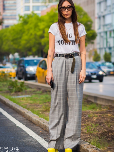 褲子發(fā)霉還能穿嗎？發(fā)霉的褲子要扔掉嗎？