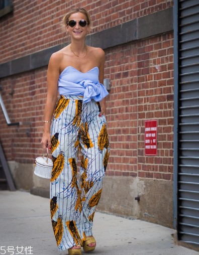 褲子發(fā)霉還能穿嗎？發(fā)霉的褲子要扔掉嗎？