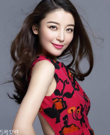 燙發(fā)會過敏嗎？燙發(fā)過敏有哪些癥狀？