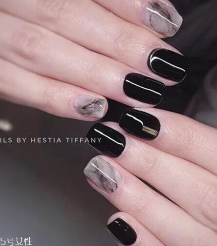 2018海邊度假美甲圖片 度假風(fēng)美甲讓心情美到冒泡 2018海邊度假美甲圖片 度假風(fēng)美甲讓心情美到冒泡