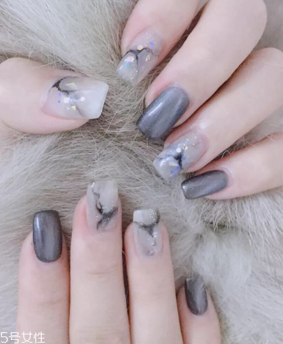 2018海邊度假美甲圖片 度假風(fēng)美甲讓心情美到冒泡 2018海邊度假美甲圖片 度假風(fēng)美甲讓心情美到冒泡