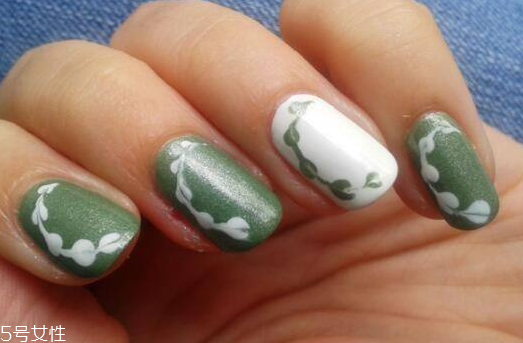 2022夏季最新美甲圖片 ins美甲讓你輕松降溫5度 2022夏季最新美甲圖片 ins美甲讓你輕松降溫5度