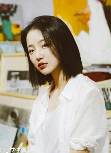 清純短發(fā)發(fā)型女2022 人見(jiàn)人愛(ài)的清純系短發(fā)