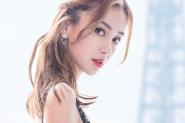 燙發(fā)染發(fā)哪個危害大？燙發(fā)染發(fā)危害排名