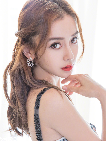 燙發(fā)染發(fā)哪個危害大？燙發(fā)染發(fā)危害排名