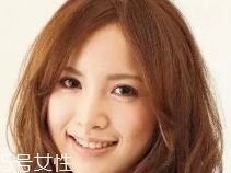 巧克力色頭發(fā)怎么染？最權(quán)威的配方比例