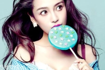 燙發(fā)不染色好看嗎？只燙不染也能美美的