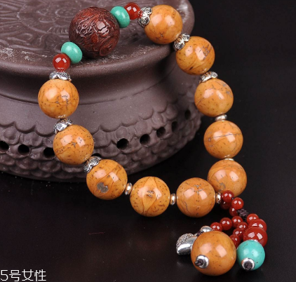 鳳眼菩提可以用水洗嗎？不懂千萬別亂來