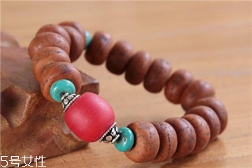 鳳眼菩提可以用水洗嗎？不懂千萬別亂來