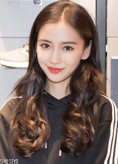 燙發(fā)每天必須打理嗎？燙發(fā)簡易打理方法