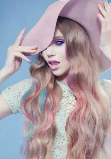 薄藤色褪色難看嗎？薄藤色頭發(fā)當(dāng)心褪色