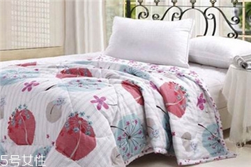 空調(diào)被適合什么時(shí)候蓋？不只是開(kāi)空調(diào)的時(shí)候蓋