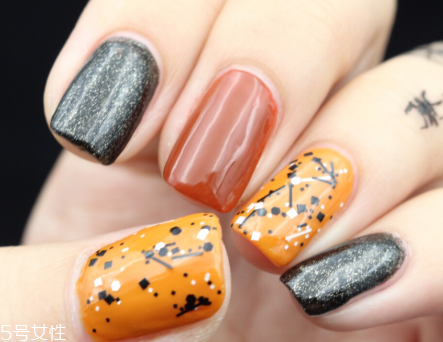 萬圣節(jié)女巫美甲教程 零基礎(chǔ)也可以畫很美 萬圣節(jié)女巫美甲教程 零基礎(chǔ)也可以畫很美