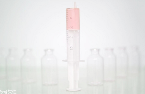 打完溶脂針多久可以化妝 打溶脂針化妝需謹慎 打完溶脂針多久可以化妝 打溶脂針化妝需謹慎