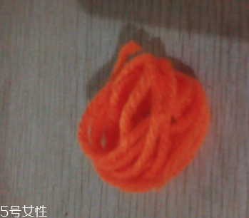 手工手環(huán)怎么做？棉繩手環(huán)的簡單做法