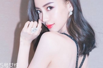 染發(fā)可以重復(fù)染嗎？重復(fù)染發(fā)的危害