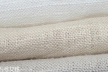 棉麻衣服容易皺怎么辦？這些妙招來(lái)幫你