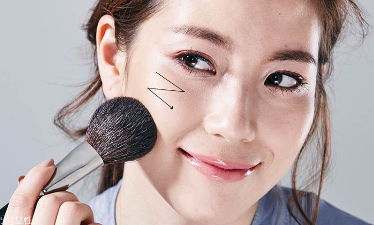 赤茶色適合什么膚色？赤茶色適合黃皮嗎？