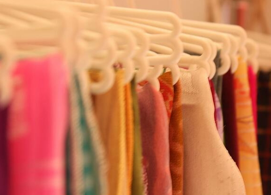 棉麻面料會(huì)起球嗎？起球也不用太擔(dān)心