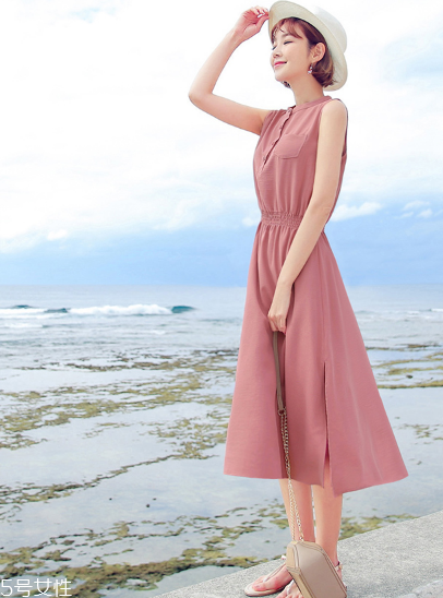 不會(huì)穿衣服搭配怎么辦？有這三樣就夠了