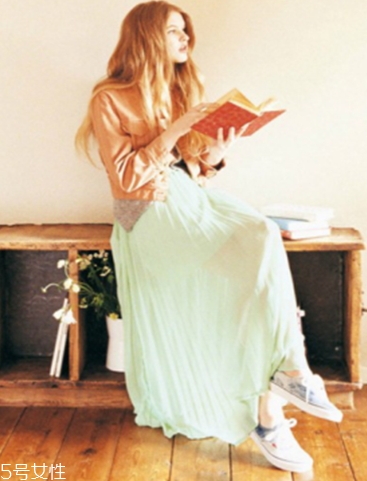 棉麻長裙配什么鞋子？除了小白鞋還有這些