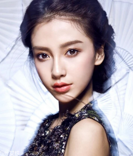 染發(fā)長出黑發(fā)怎么辦？補(bǔ)色來幫你