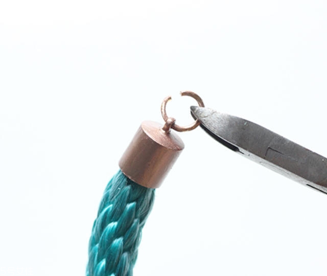 手工手環(huán)怎么做？棉繩手環(huán)的簡單做法