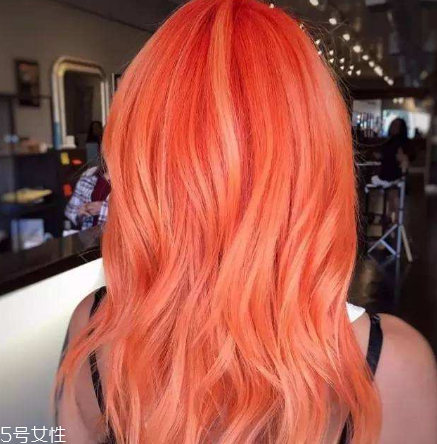 漂染頭發(fā)的危害有哪些 漂染頭發(fā)的危害有哪些