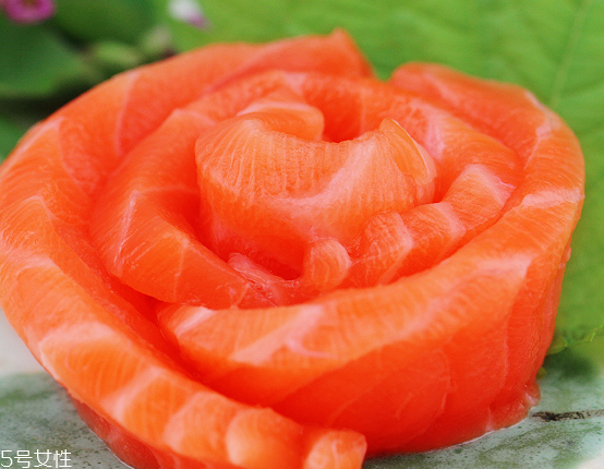 三文魚刺身是海鮮嗎 三文魚刺身是海鮮嗎