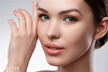 唇毛可以永久去除嗎 永久去唇毛的自然方法 唇毛可以永久去除嗎 永久去唇毛的自然方法