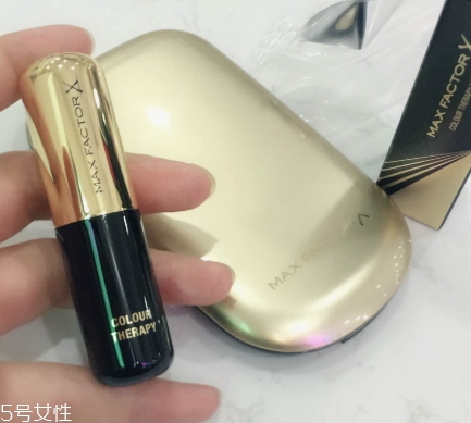 蜜絲佛陀和瑪麗黛佳哪個好 國產戰(zhàn)斗機對比美國品牌