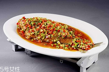 鳊魚和鯧魚的區(qū)別在哪里 鳊魚和鯧魚的區(qū)別在哪里