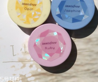 粉色散粉適合什么膚色 打造白里透紅好氣色 粉色散粉適合什么膚色 打造白里透紅好氣色