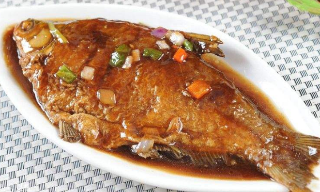 鳊魚是發(fā)物中的一種嗎 鳊魚是發(fā)物中的一種嗎