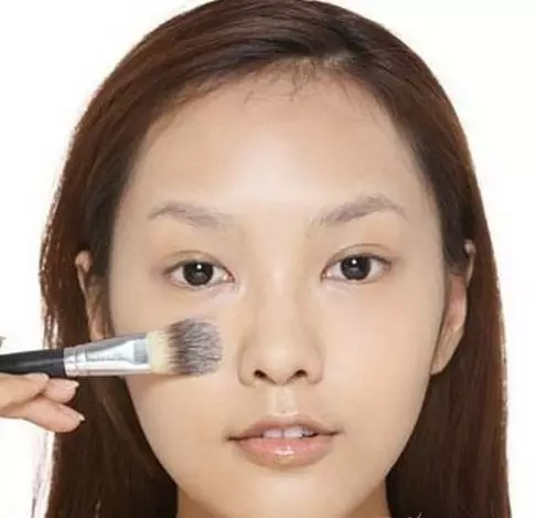 韓國明星怎么化妝 韓妝怎么畫 韓國明星怎么化妝 韓妝怎么畫