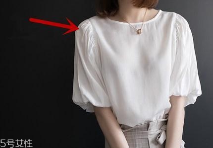 寬肩怎么穿衣打扮 看肩型穿衣一樣重要 寬肩怎么穿衣打扮 看肩型穿衣一樣重要