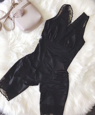 塑身衣什么面料好 這幾種都很不錯(cuò)