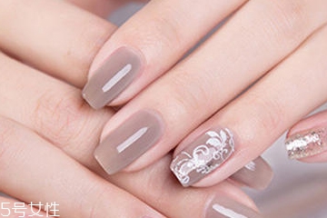 可撕美甲和不可撕美甲哪種好 可撕美甲和不可撕美甲哪種好