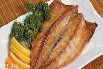 鲅魚的內(nèi)臟能吃嗎 食用魚的內(nèi)臟百害而無(wú)一利