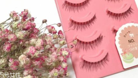 假睫毛形狀有幾種 第2種宛如真睫毛 假睫毛形狀有幾種 第2種宛如真睫毛