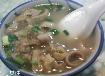 牛肺怎么做好吃 白菜煲牛肺 牛肺怎么做好吃 白菜煲牛肺