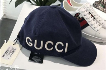 棒球帽和鴨舌帽的區(qū)別 兩者有一定區(qū)別 棒球帽和鴨舌帽的區(qū)別 兩者有一定區(qū)別