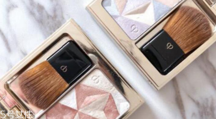 高光顏色怎么選不出錯(cuò) 3種膚色3種高光 高光顏色怎么選不出錯(cuò) 3種膚色3種高光