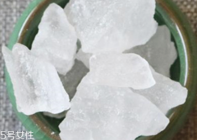 龍眼核能治狐臭嗎 只能短暫抑制狐臭 龍眼核能治狐臭嗎 只能短暫抑制狐臭