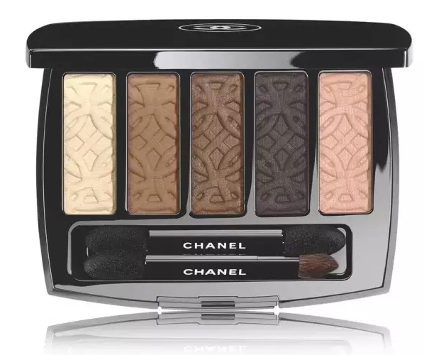 眼影為什么飛粉 粉質(zhì)細(xì)膩度了解一下 眼影為什么飛粉 粉質(zhì)細(xì)膩度了解一下